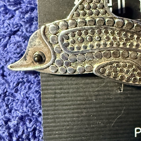 Silver Dolphin Pin - Picture 2 of 3